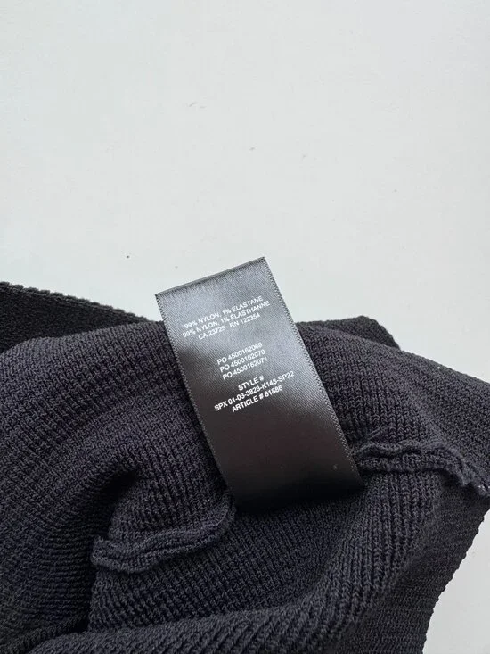 NWOT Aritzia BABATON Sculpt Knit Black Ribbed Cropped Halter Tank Top, Size L - Picture 8 of 13